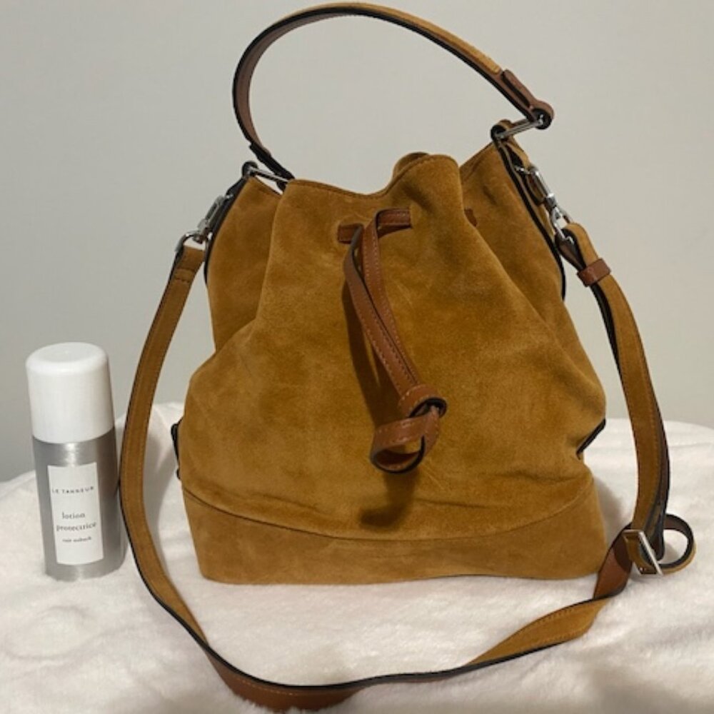 LeTanneur Louise Bucket Bag in nubuck leather